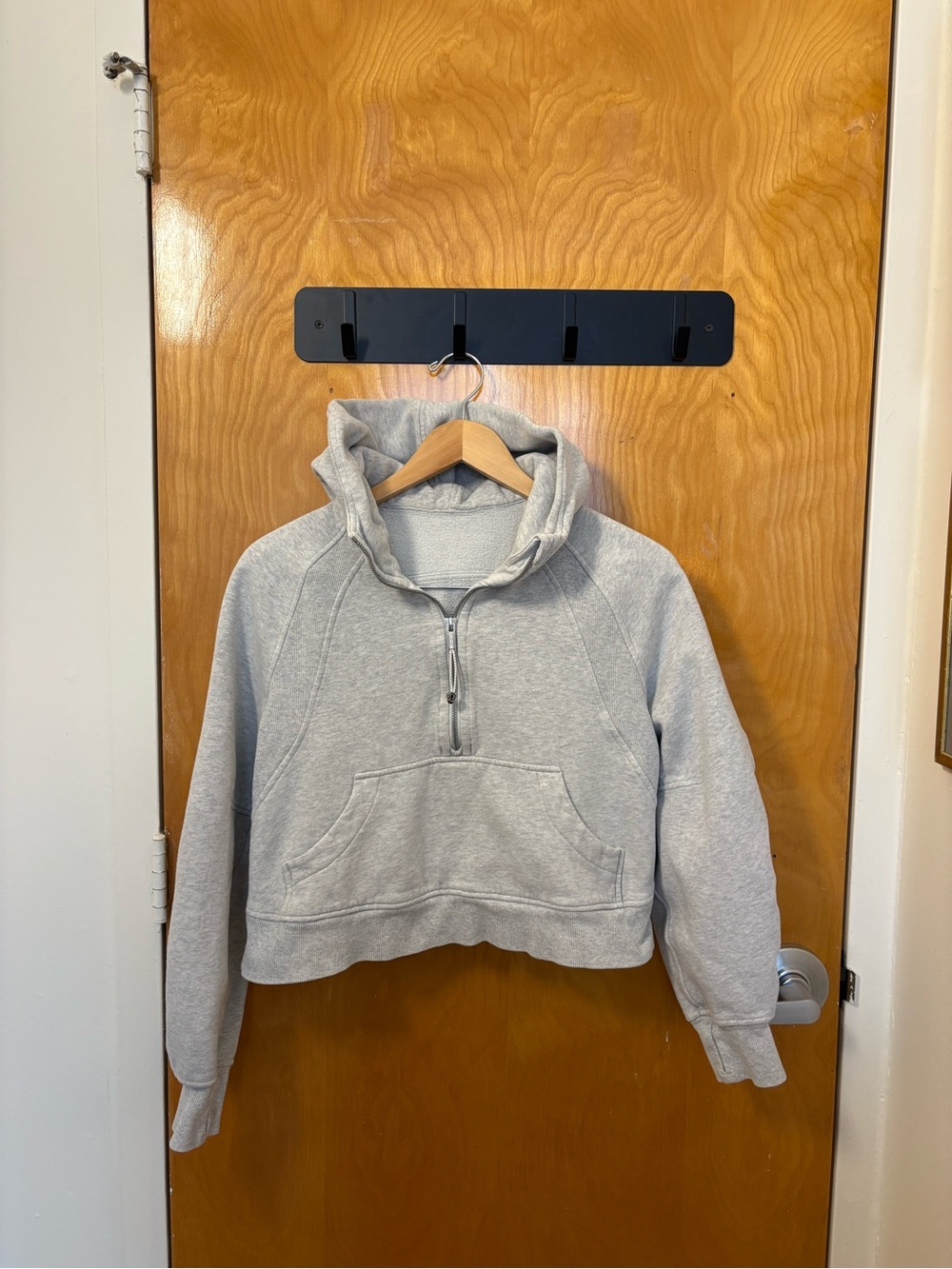 Lululemon gray scuba cropped hoodie - Picture 1 of 4